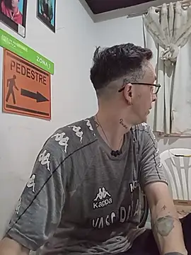 dinho carioca online show from November 12, 1:55 pm