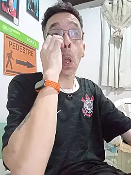 dinho carioca online show from November 17, 3:51 pm