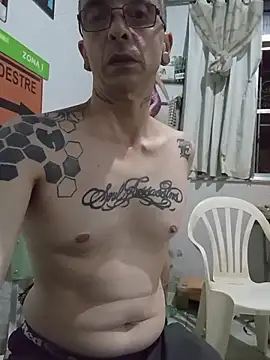 dinho carioca online show from February 23, 3:04 am