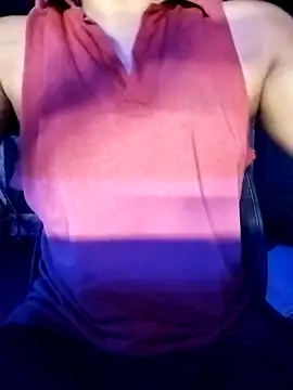 Snapshot of HIIMSINGLEBOY chatting on October 5, 5:17 am HIIMSINGLEBOY online show from October 5, 5:17 am