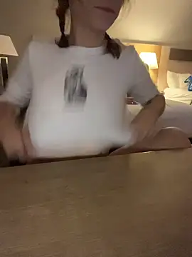 d3luluxx online show from December 21, 12:23 pm