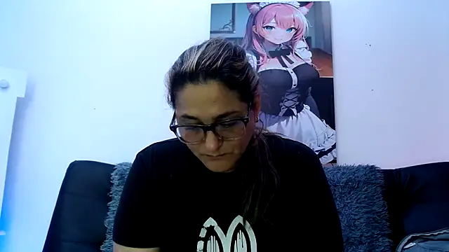 LAHILA COOPERR online show from November 25, 12:27 pm