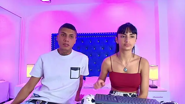 Damian and roxanne online show from November 7, 12:38 pm