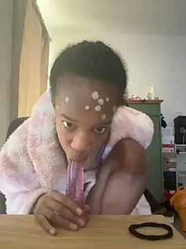 Snapshot of Prxincess_AAGodesss chatting on September 10, 9:20 am Prxincess AAGodesss online show from September 10, 9:20 am