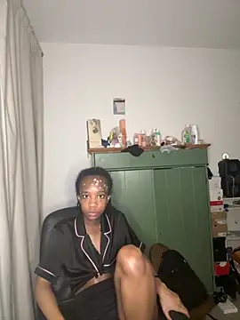 Snapshot of Prxincess_AAGodesss chatting on September 10, 9:26 pm Prxincess AAGodesss online show from September 10, 9:26 pm