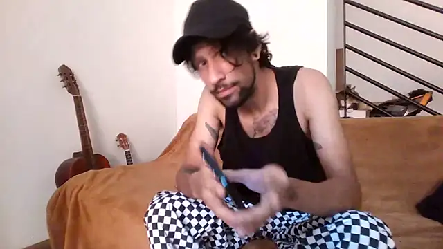 Alejandro92 cali online show from June 30, 4:19 pm