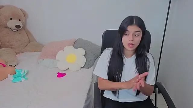 valerihouse online show from October 28, 12:47 am