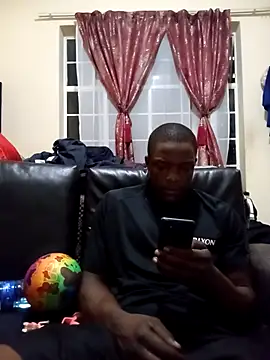 mojeemore online show from February 3, 9:09 pm