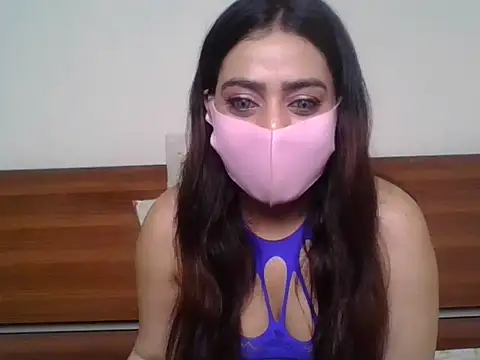 Snapshot of Missbrown24 chatting on September 14, 3:00 pm Missbrown24 online show from September 14, 3:00 pm