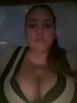 bruna438 online show from June 1, 1:57 pm