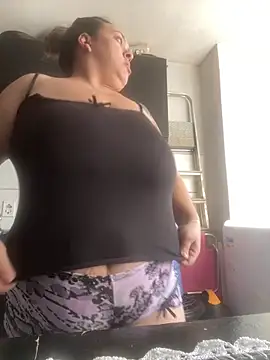bruna438 online show from June 4, 12:33 pm