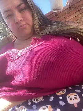 bruna438 online show from June 16, 2:41 pm