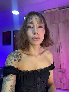 AnnaKimm online show from August 3, 10:35 pm