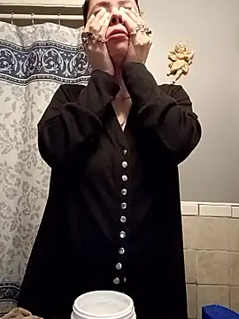 tightpussy 69xh online show from March 6, 5:37 am