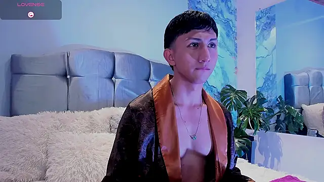 oliver mr  online show from February 27, 7:47 pm