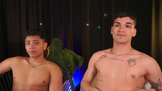 EROS AND ALAN online show from December 20, 12:51 am