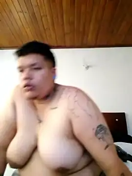 Yulian bigclit7 online show from December 15, 10:25 pm