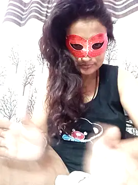 Snapshot of Gullapi chatting on November 5, 5:35 pm Gullapi online show from November 5, 5:35 pm