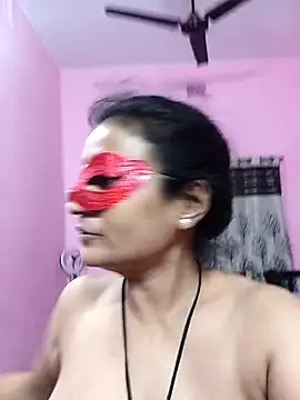 Snapshot of Gullapi chatting on November 15, 4:36 pm Gullapi online show from November 15, 4:36 pm