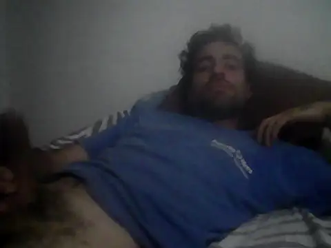 Snapshot of Deivid32t chatting on December 15, 11:53 pm Deivid32t online show from December 15, 11:53 pm