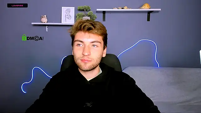 Snapshot of joseph_bear_ chatting on October 1, 7:09 pm joseph bear online show from October 1, 7:09 pm