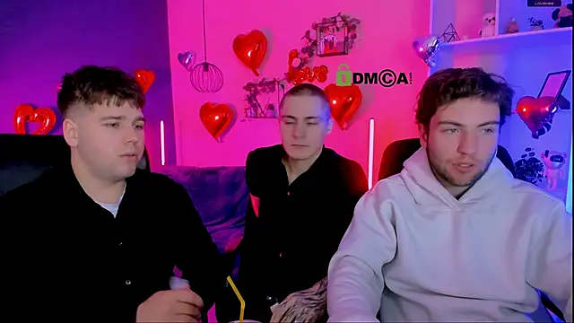 Snapshot of joseph_bear_ chatting on February 14, 10:34 am joseph bear online show from February 14, 10:34 am