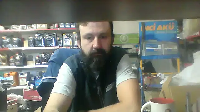 Snapshot of vihand22 chatting on September 23, 6:49 am vihand22 online show from September 23, 6:49 am
