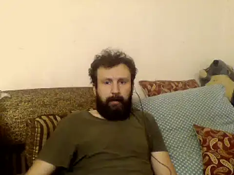 Snapshot of vihand22 chatting on September 26, 8:24 pm vihand22 online show from September 26, 8:24 pm