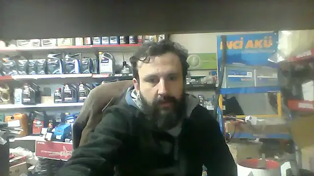 Snapshot of vihand22 chatting on October 14, 6:47 am vihand22 online show from October 14, 6:47 am