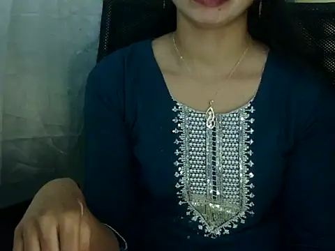 Snapshot of Rahat_S chatting on February 15, 8:02 am Rahat S online show from February 15, 8:02 am