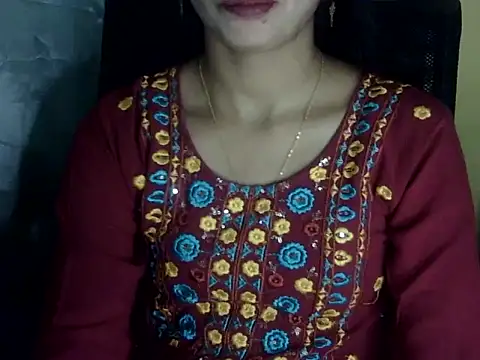 Snapshot of Rahat_S chatting on February 16, 6:53 am Rahat S online show from February 16, 6:53 am