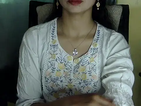 Snapshot of Rahat_S chatting on February 18, 6:53 am Rahat S online show from February 18, 6:53 am