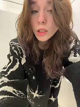 Mimiumuy online show from November 17, 8:25 pm