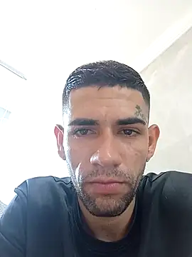 Snapshot of xirie98 chatting on September 29, 12:32 pm xirie98 online show from September 29, 12:32 pm