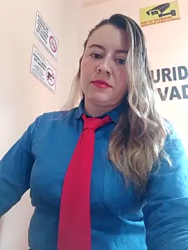 Hannah-colx online show from April 27, 1:20 pm