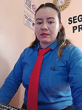 Hannah-colx online show from June 10, 1:32 pm