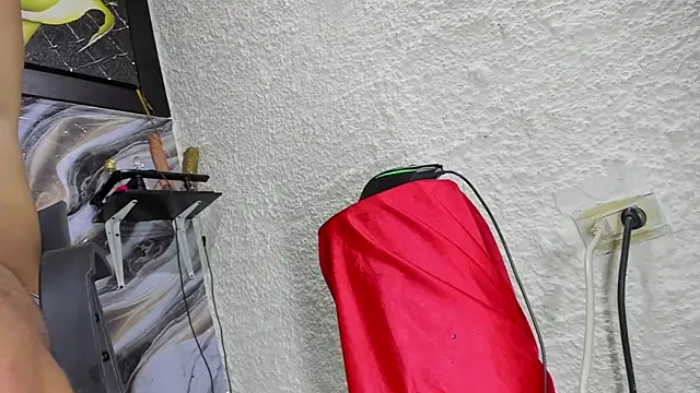 luiferrodri online show from September 27, 7:41 pm