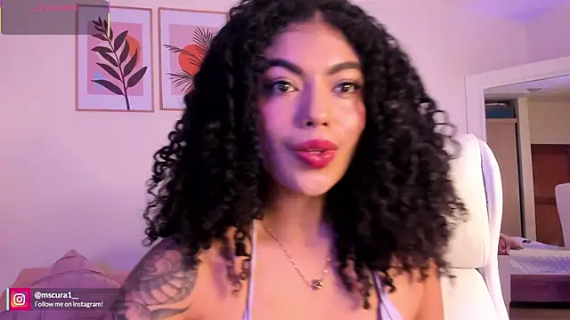 miss curazao online show from June 9, 12:39 pm