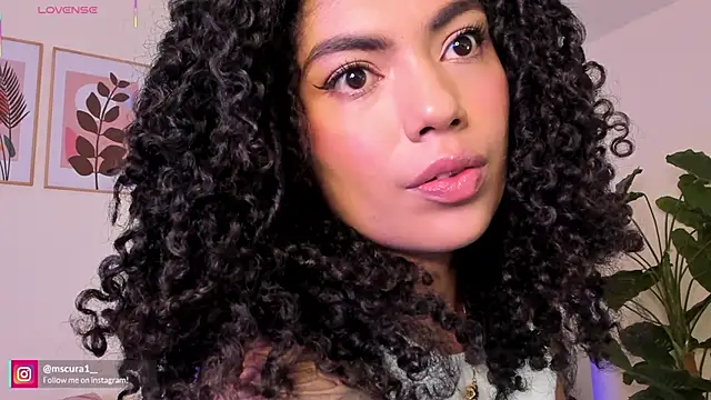miss curazao online show from June 16, 12:41 pm