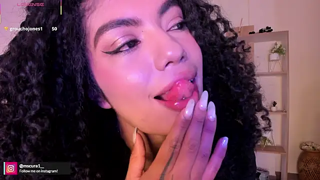 miss curazao online show from June 19, 12:53 pm