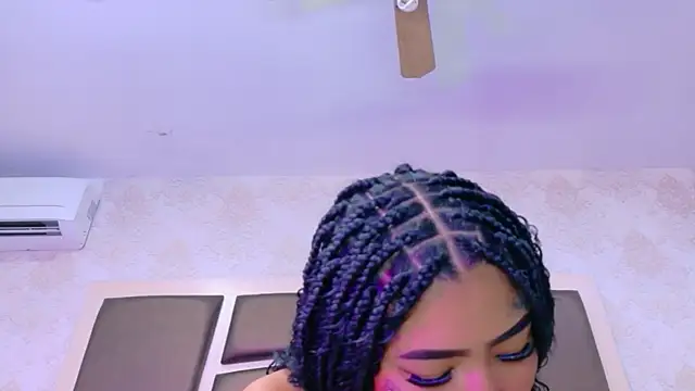 EmilieLake online show from June 23, 8:07 pm