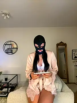 swedishbaddie online show from September 20, 5:47 pm