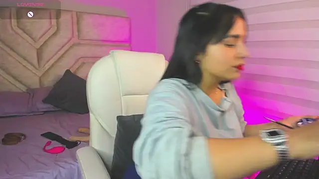 Snapshot of _adahara_queen chatting on September 23, 4:04 am adahara queen online show from September 23, 4:04 am