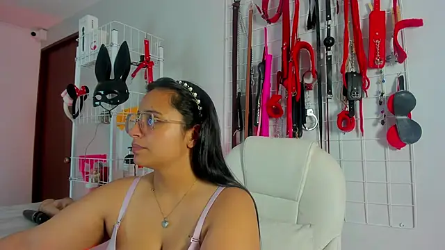 Snapshot of _adahara_queen chatting on November 21, 3:38 am adahara queen online show from November 21, 3:38 am