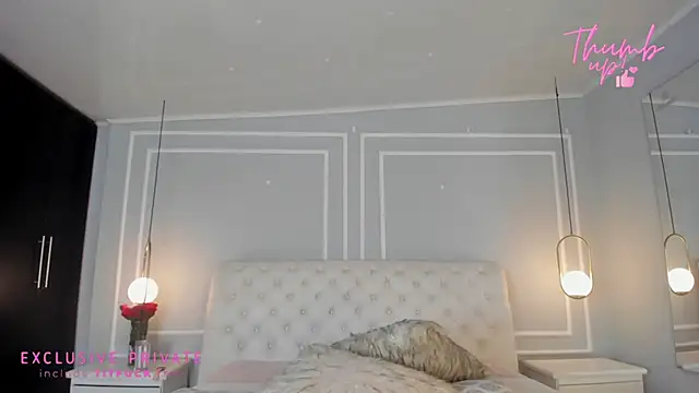 Snapshot of sakura_Gomez chatting on June 18, 7:18 pm sakura Gomez online show from June 18, 7:18 pm
