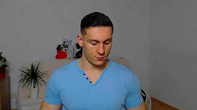 ZeinMiracles online show from November 14, 11:35 pm