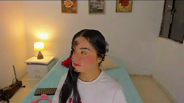 Snapshot of Valeri_13 chatting on October 24, 2:52 am Valeri 13 online show from October 24, 2:52 am
