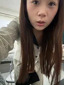 Snapshot of Xiaokui-04 chatting on November 3, 2:18 pm Xiaokui-04 online show from November 3, 2:18 pm
