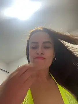 kattywil online show from September 12, 5:40 am