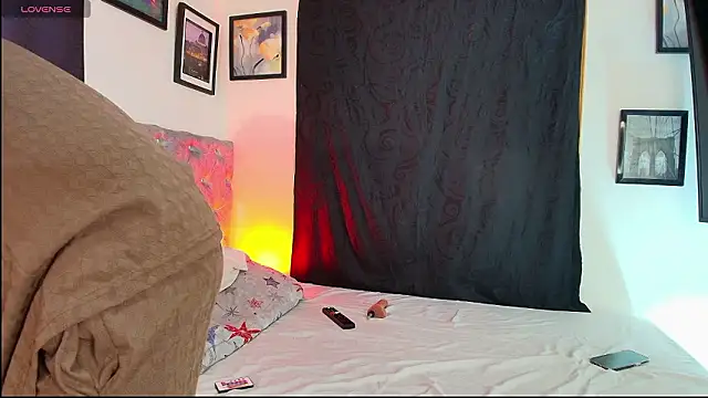 Michael Lopez 1 online show from February 8, 10:13 pm